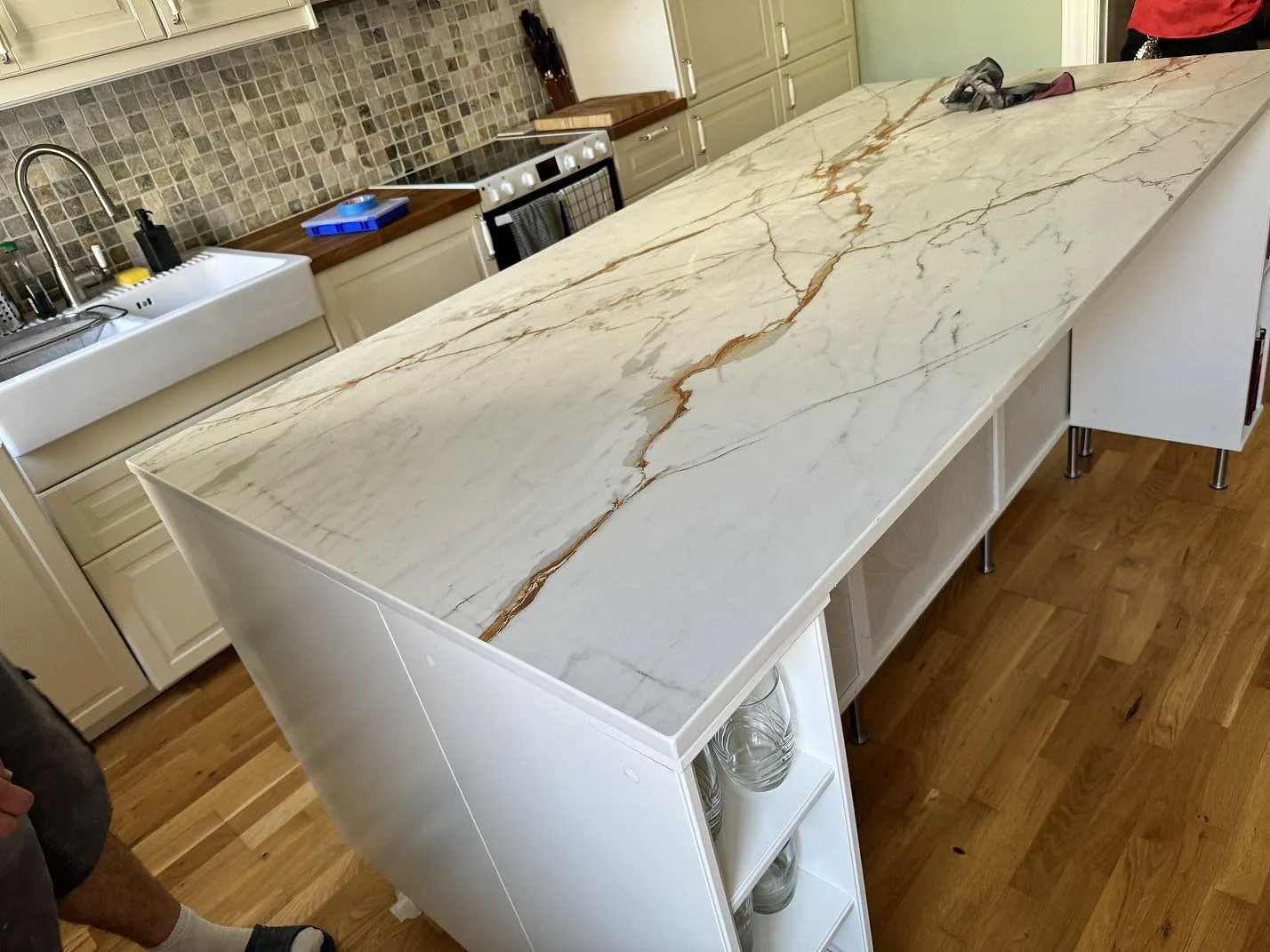 Gennemført projekt: Køkkenbordplade i Dekton Reverie, Malmö.