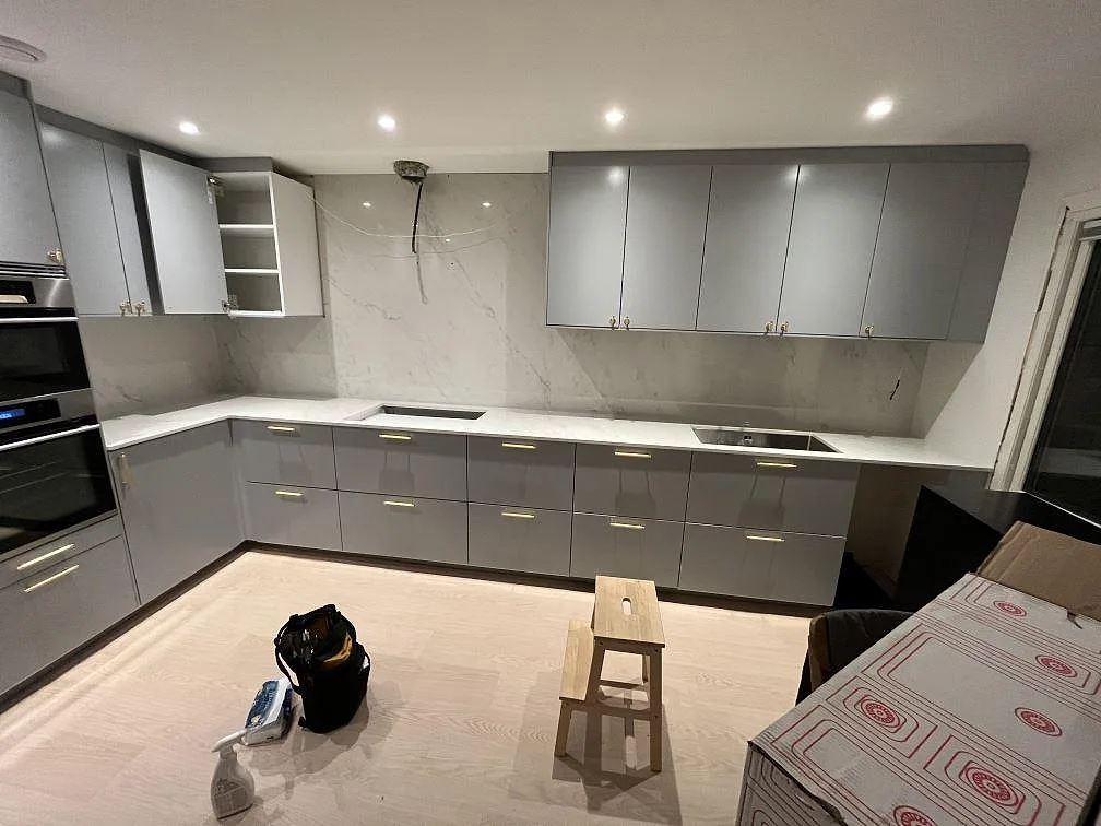 Gennemført projekt: Køkkenbordplade i Dekton Salina, Hässelby.