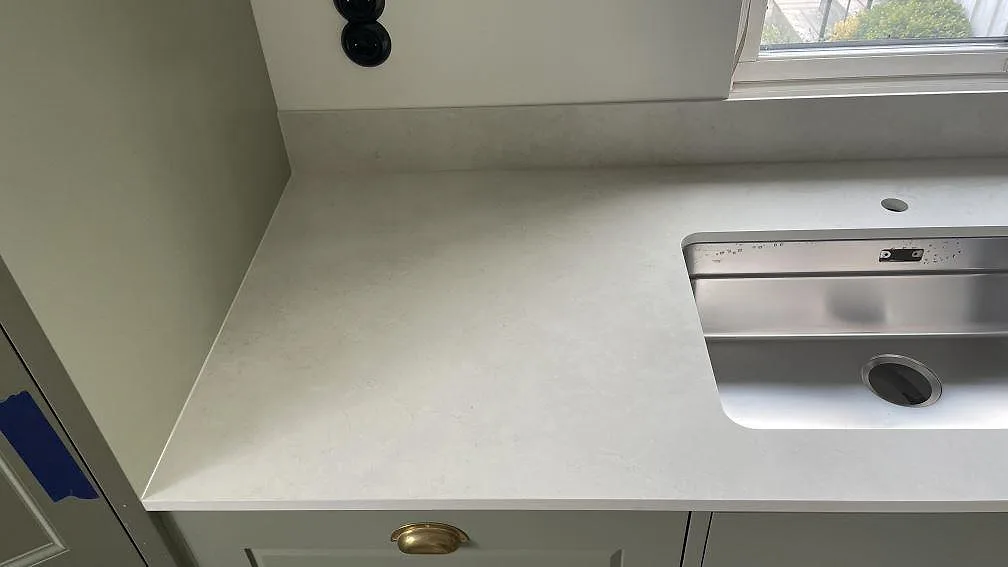 Køkkenbordplade i Dekton Sandik, Flyinge – billede 8