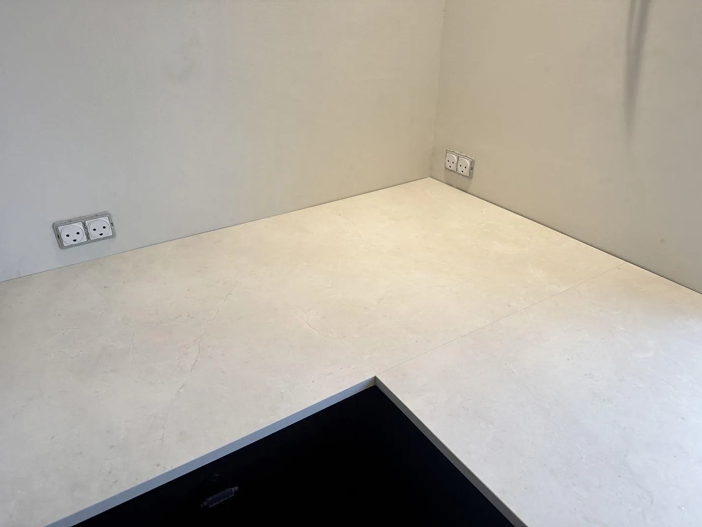 Køkkenbordplade i Dekton Sandik, Kgs Lyngby – billede 5