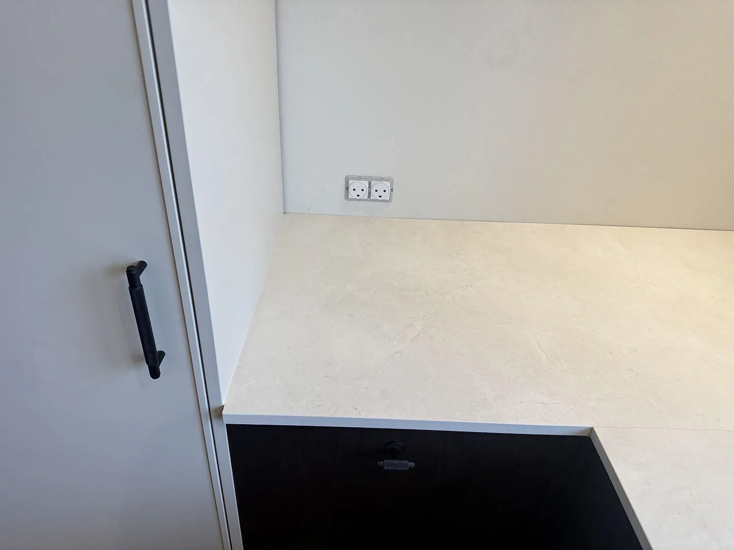 Køkkenbordplade i Dekton Sandik, Kgs Lyngby – billede 8