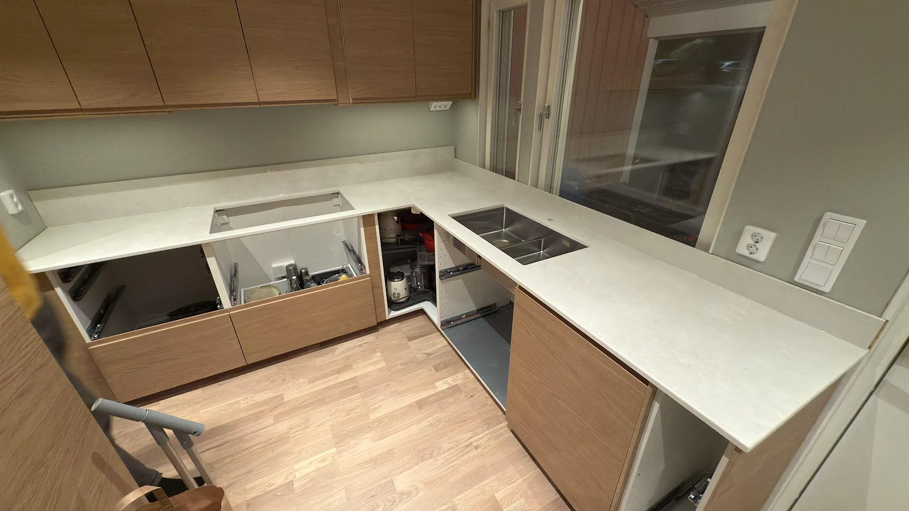 Køkkenbordplade i Dekton Sandik, Saltsjö-Boo – billede 3