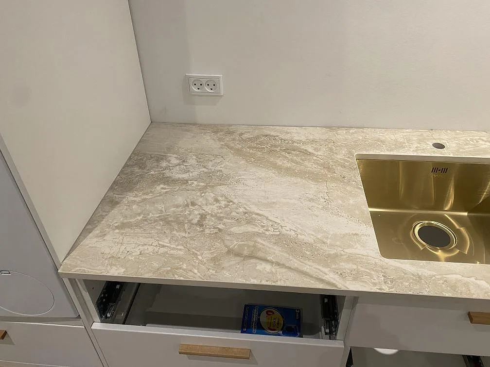 Køkkenbordplade i Dekton Sarey, Jyderup – billede 3