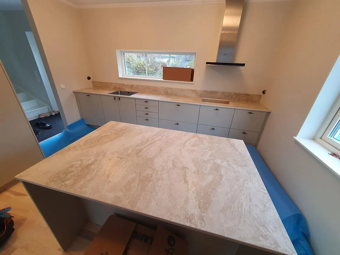Køkkenbordplade i Dekton Sarey, Segeltorp – billede 2