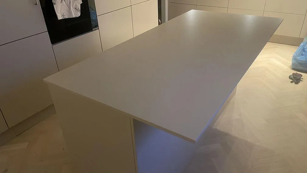 Køkkenbordplade i Dekton Sasea, Åkarp – billede 2