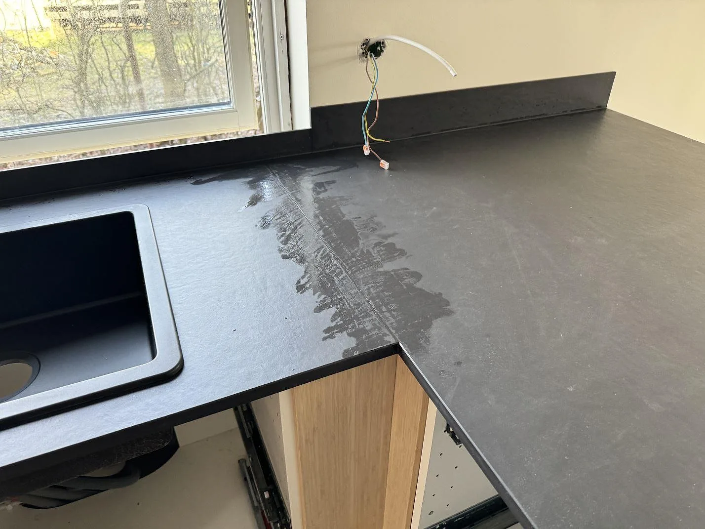 Køkkenbordplade i Dekton Sirius, Höganäs – billede 7