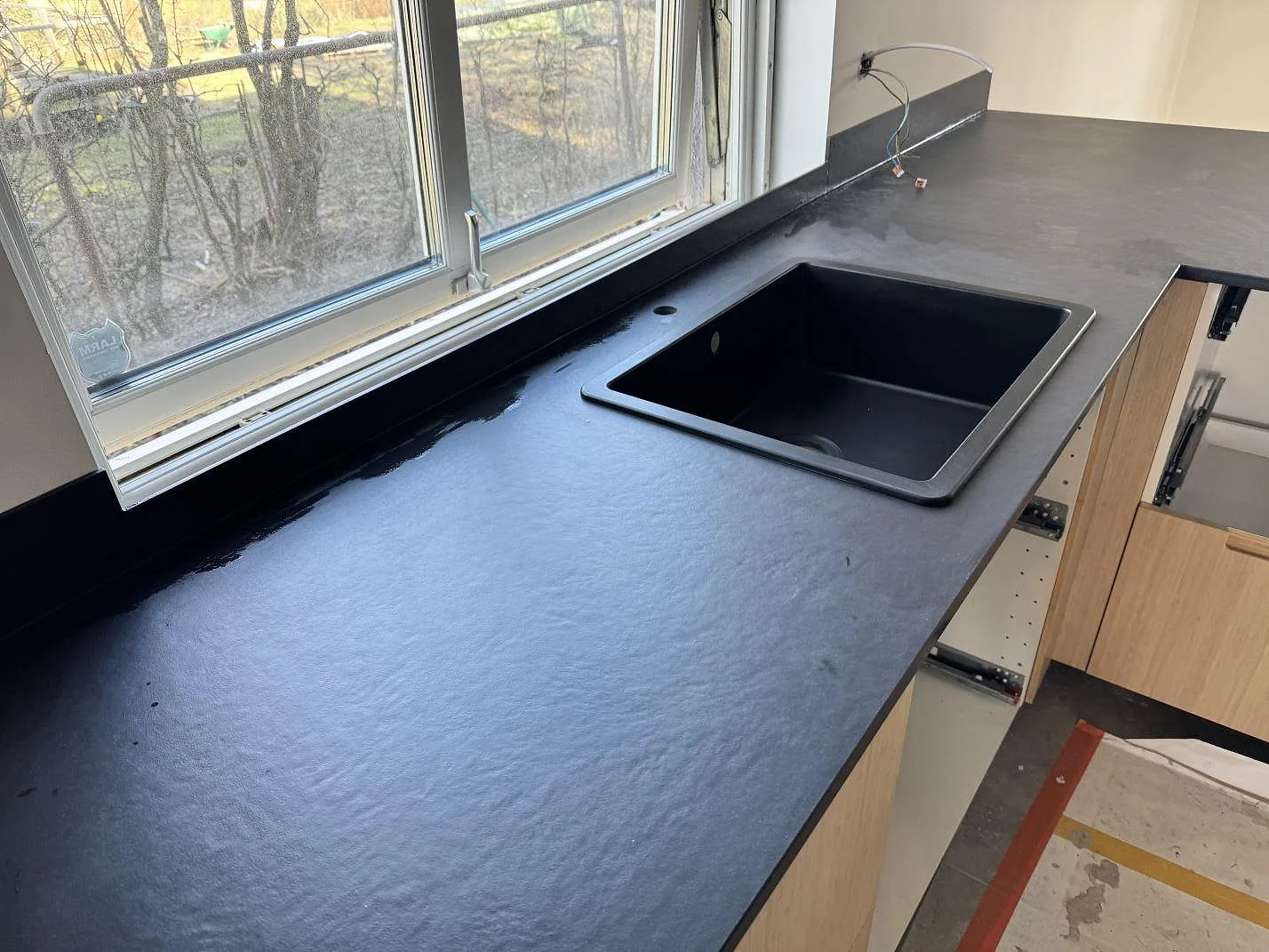 Køkkenbordplade i Dekton Sirius, Höganäs – billede 5