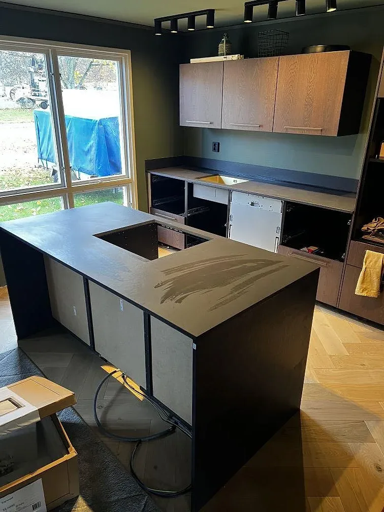 Køkkenbordplade i Dekton Sirius, Karlshamn – billede 2