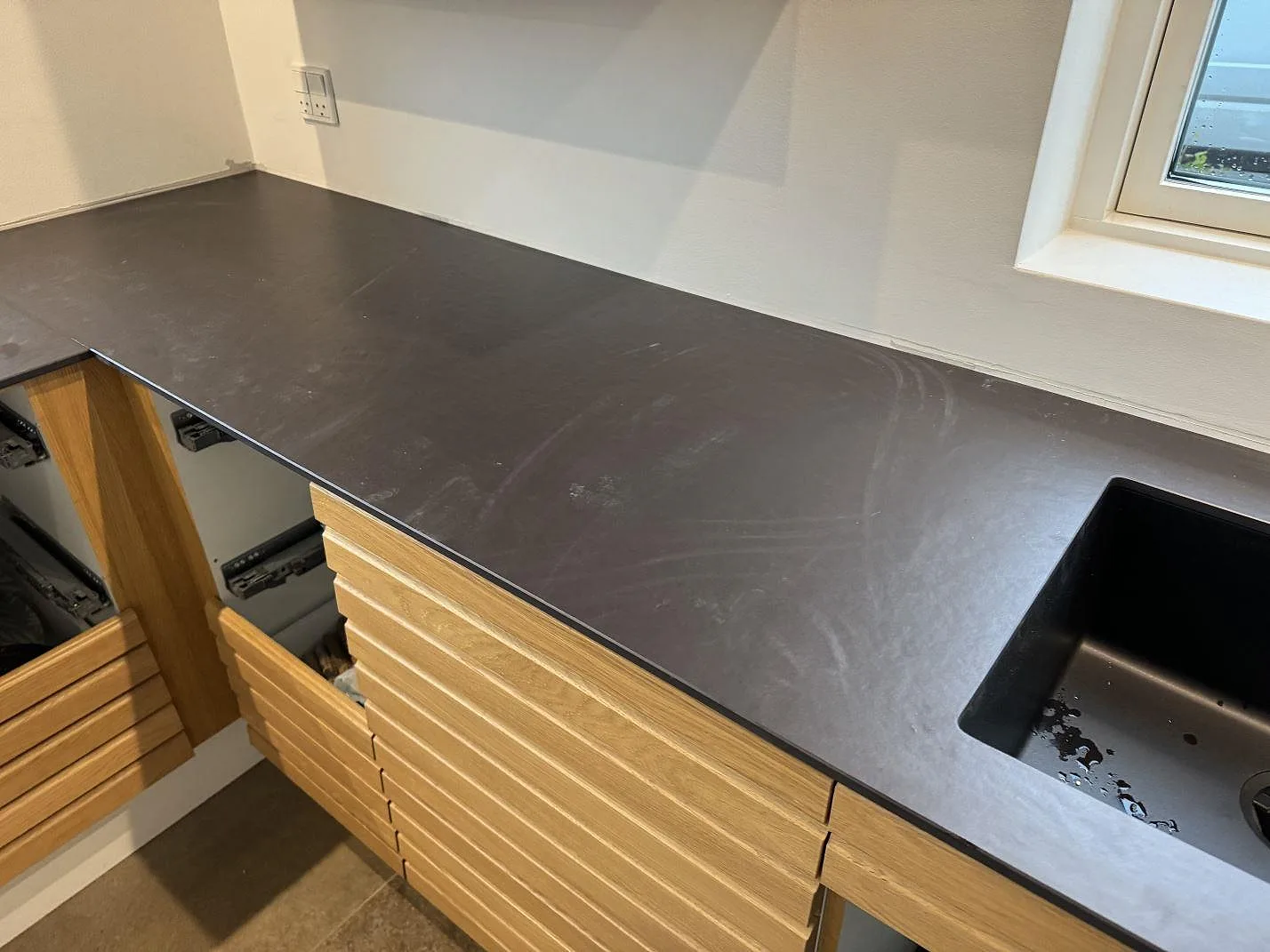 Køkkenbordplade i Dekton Sirius, Roskilde
