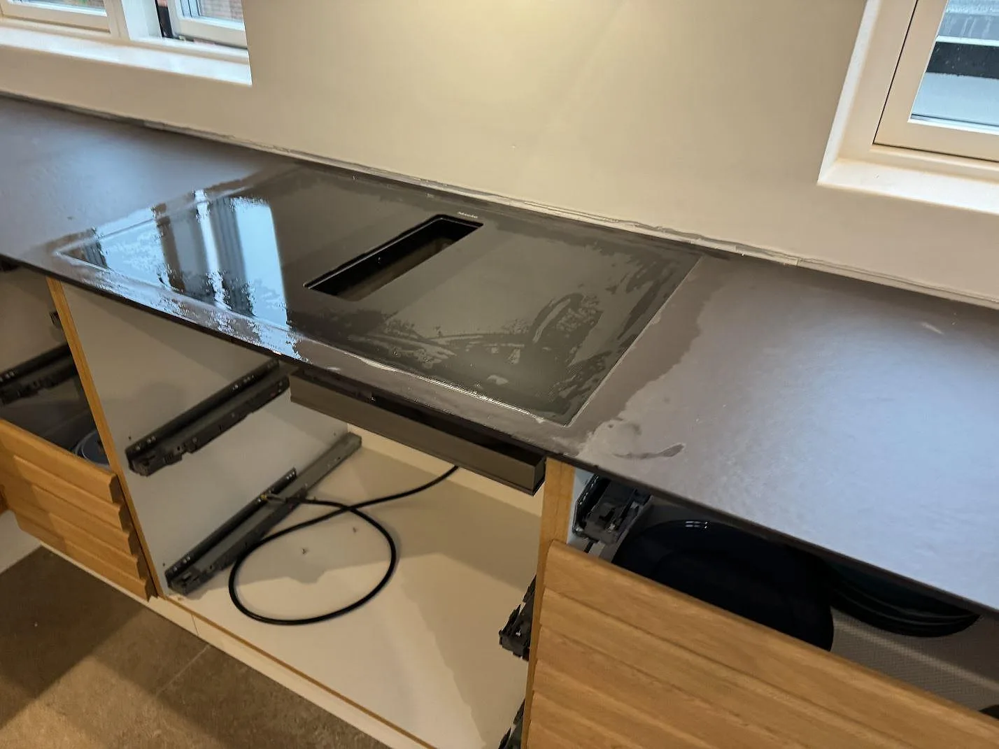 Køkkenbordplade i Dekton Sirius, Roskilde – billede 6