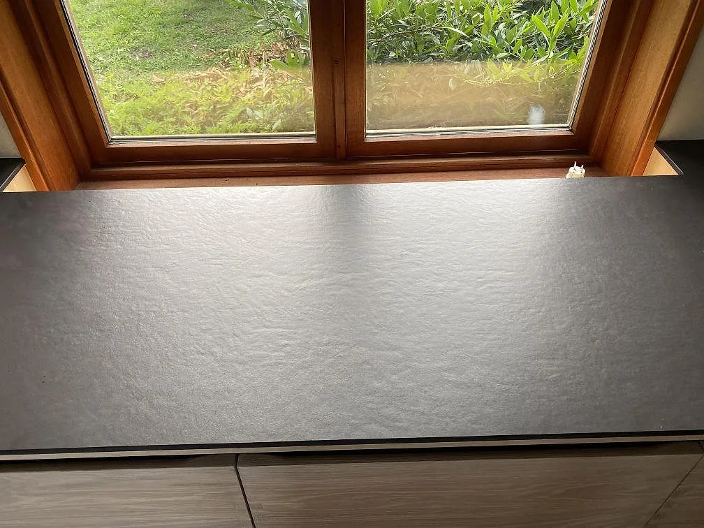 Køkkenbordplade i Dekton Sirius, Svanesund – billede 8