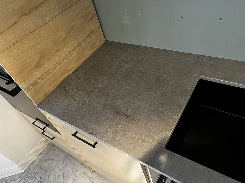 Køkkenbordplade i Dekton Soke, Löddeköpinge – billede 8