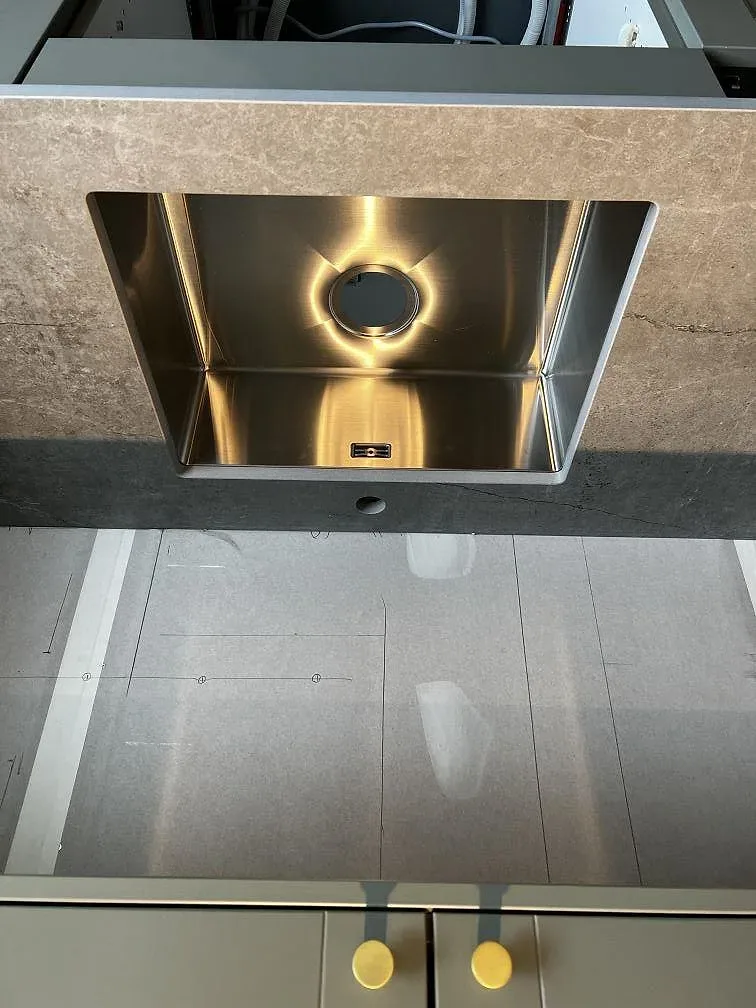 Køkkenbordplade i Dekton Soke, Uddevalla – billede 4