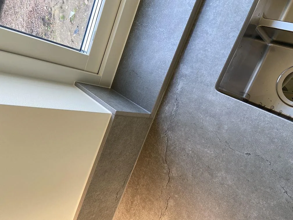 Køkkenbordplade i Dekton Soke, Vintrie – billede 7