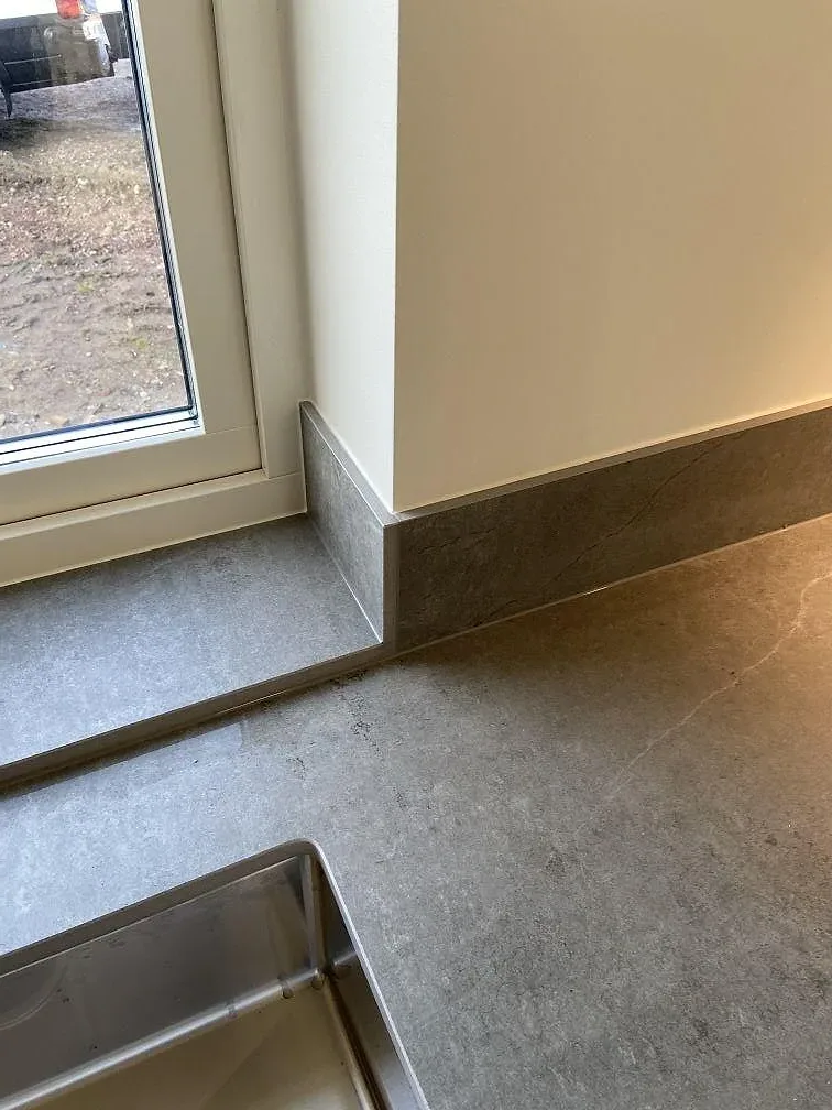 Køkkenbordplade i Dekton Soke, Vintrie – billede 5