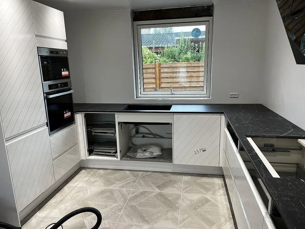 Køkkenbordplade i Dekton Somnia, Ballerup – billede 2