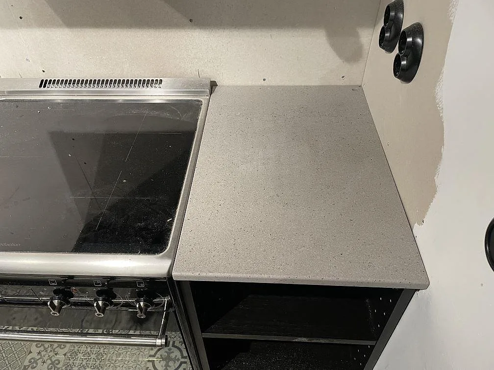 Køkkenbordplade i Dekton Strato, Beddingestrand – billede 6