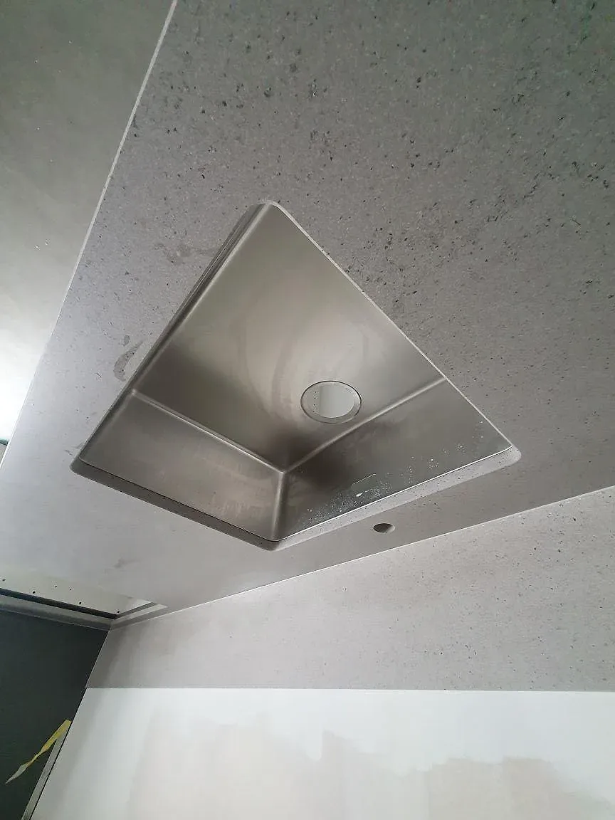 Køkkenbordplade i Dekton Strato, Svärdsklova Nyköping – billede 4