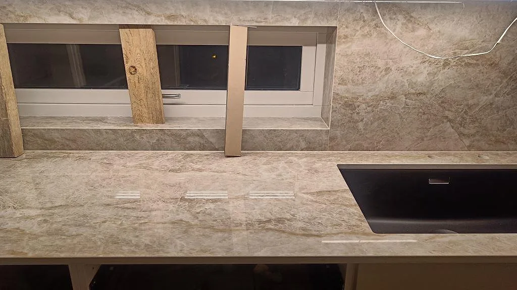 Køkkenbordplade i Dekton Taga, Borås – billede 3