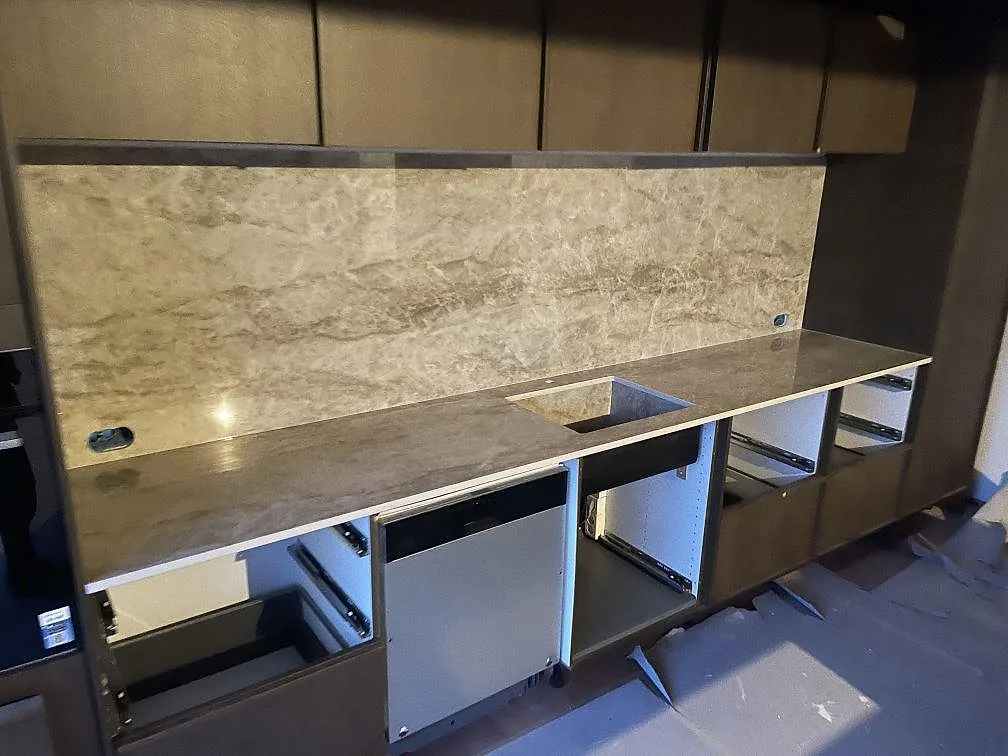 Køkkenbordplade i Dekton Taga, Gentofte – billede 3