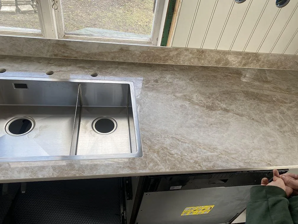 Køkkenbordplade i Dekton Taga, Göteborg – billede 8