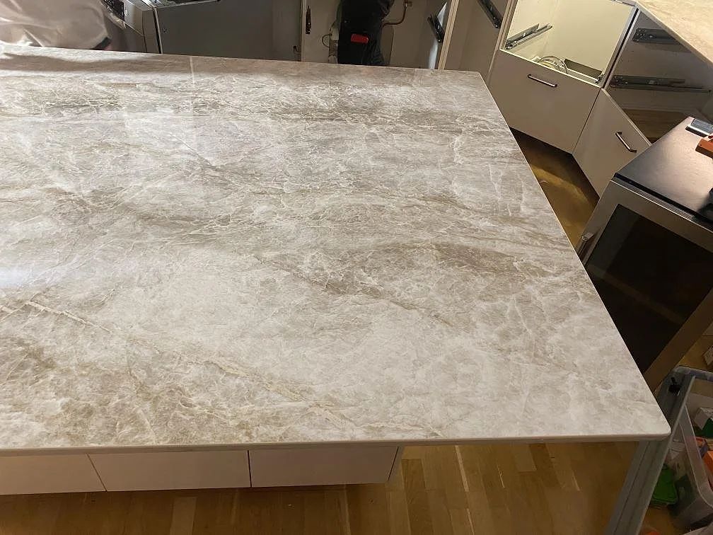 Køkkenbordplade i Dekton Taga, Hindås – billede 4