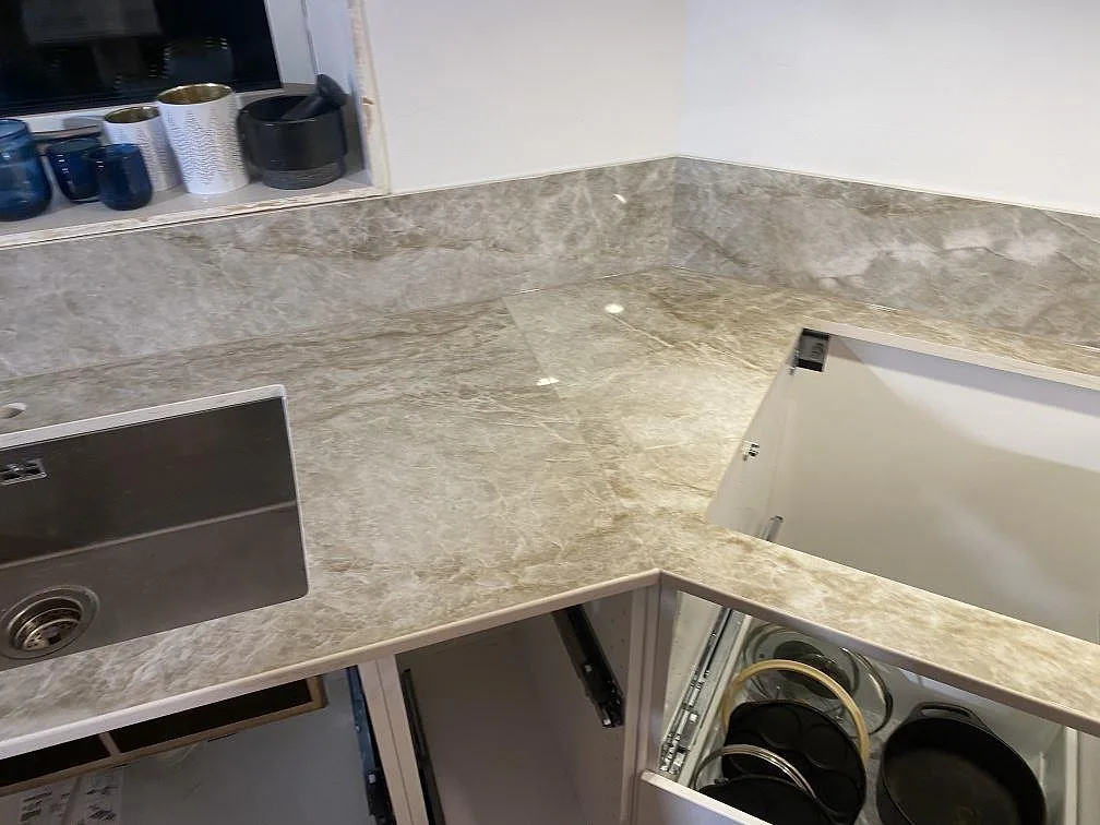 Køkkenbordplade i Dekton Taga, Hindås – billede 4