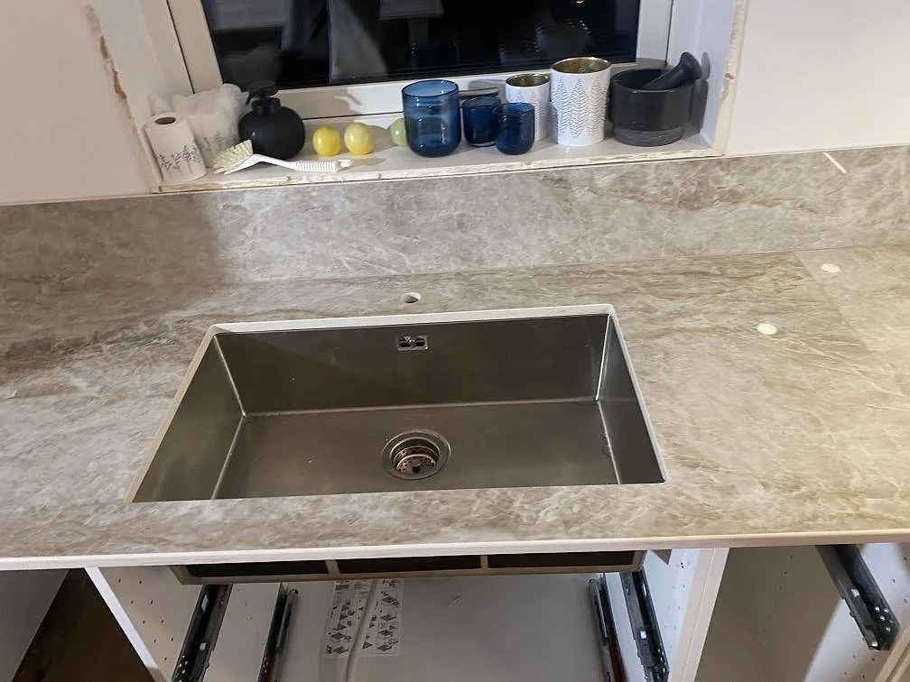 Køkkenbordplade i Dekton Taga, Hindås – billede 5