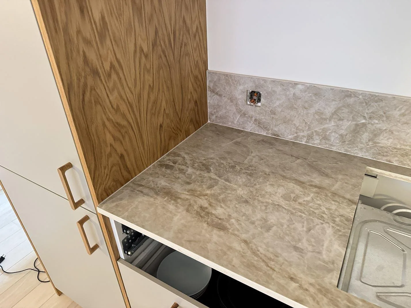Køkkenbordplade i Dekton Taga, København V – billede 6