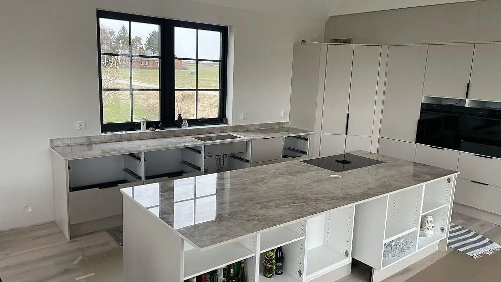 Køkkenbordplade i Dekton Taga, Trelleborg