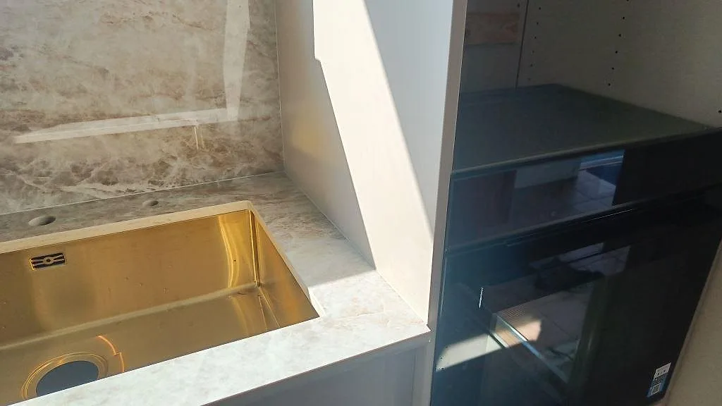 Køkkenbordplade i Dekton Taga, Trollhättan – billede 7