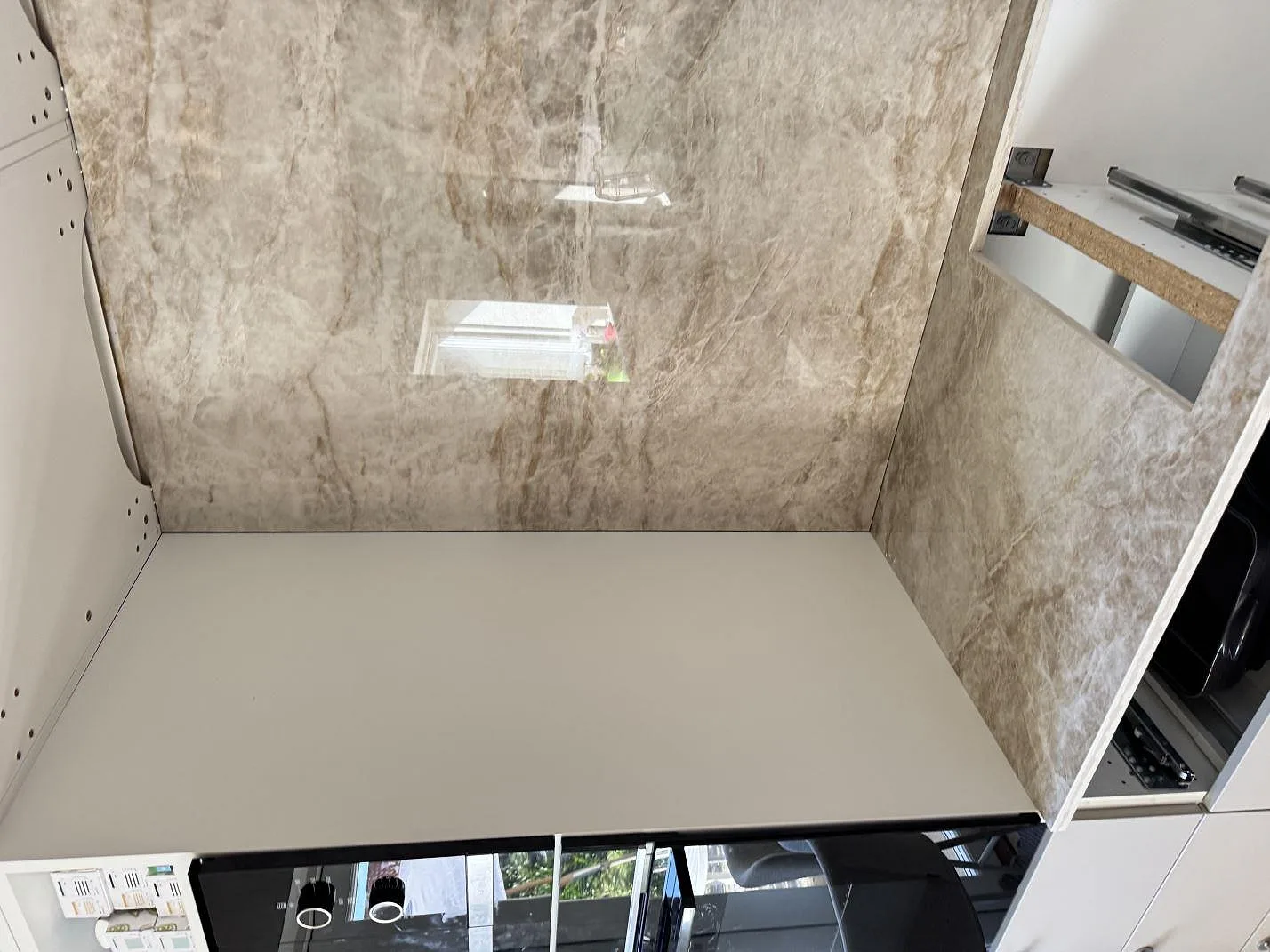 Køkkenbordplade i Dekton Taga, Virum – billede 7