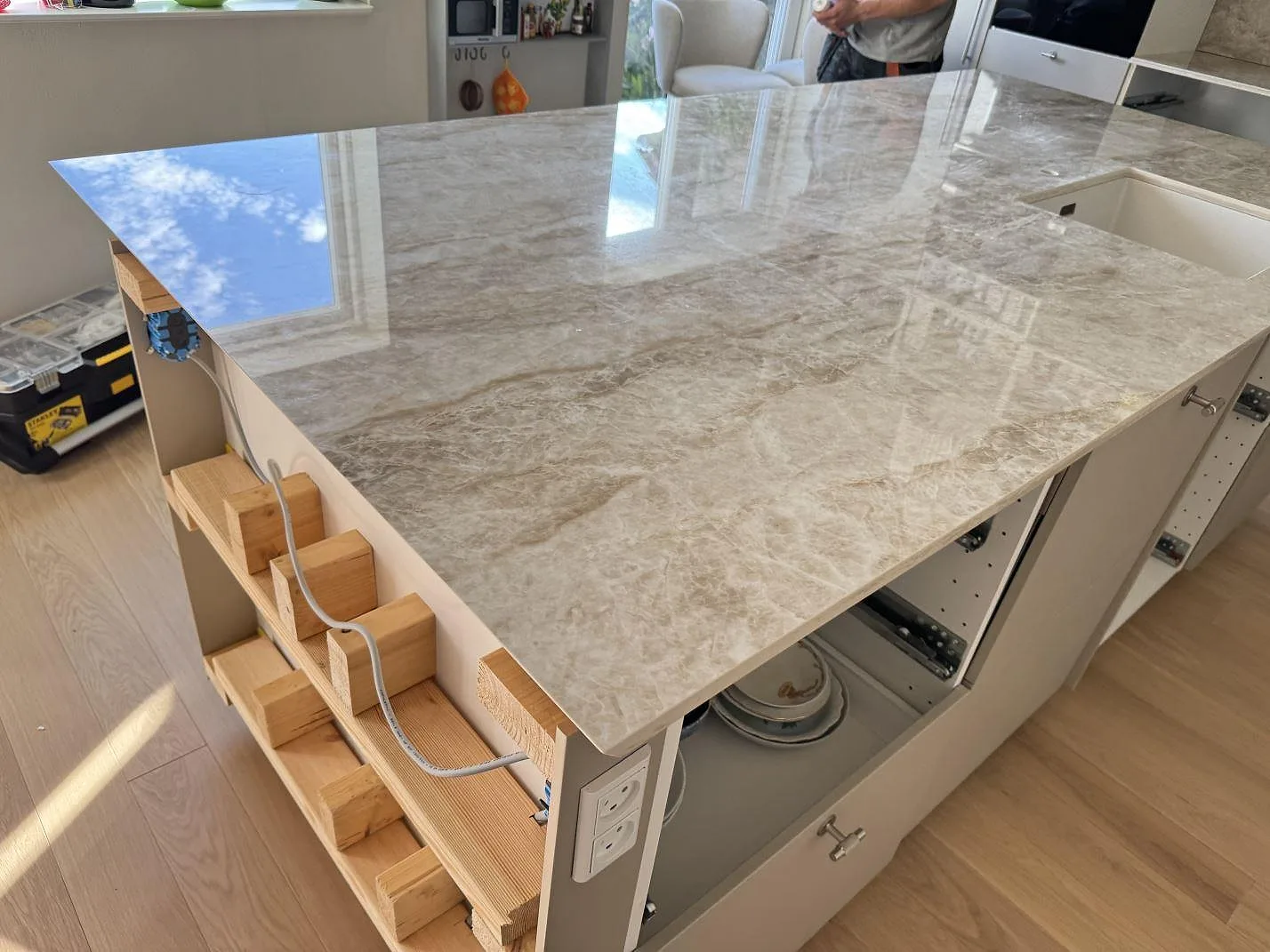 Køkkenbordplade i Dekton Taga, Virum – billede 3