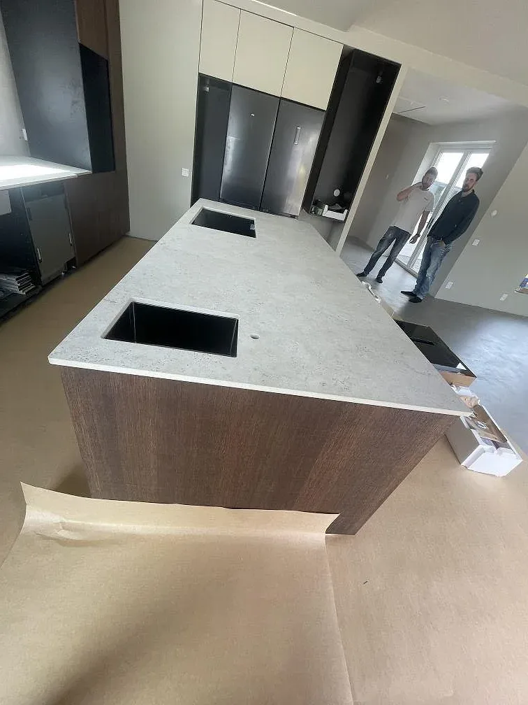 Køkkenbordplade i Dekton Tk05 Sabbia, Alingsås – billede 4