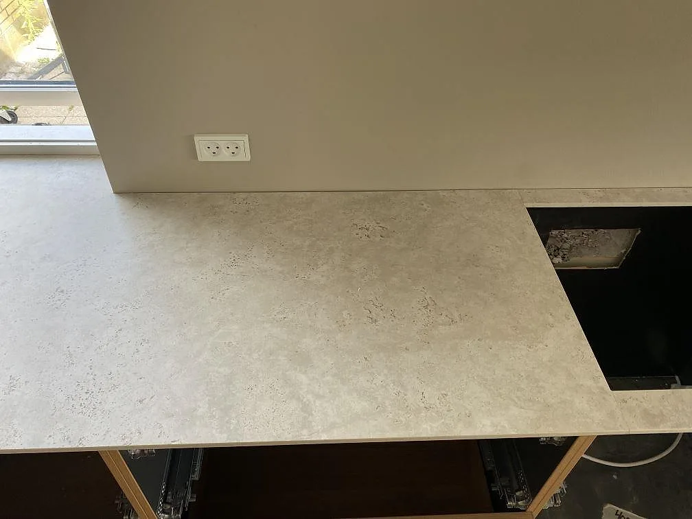 Køkkenbordplade i Dekton Tk05 Sabbia, Birkerød – billede 8