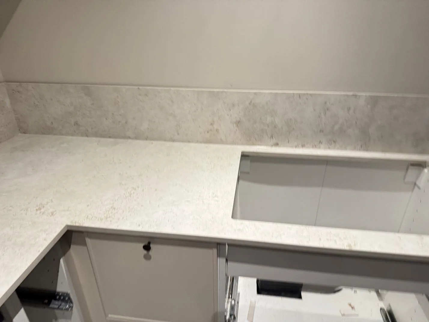 Køkkenbordplade i Dekton Tk05 Sabbia, Copenhagen – billede 7