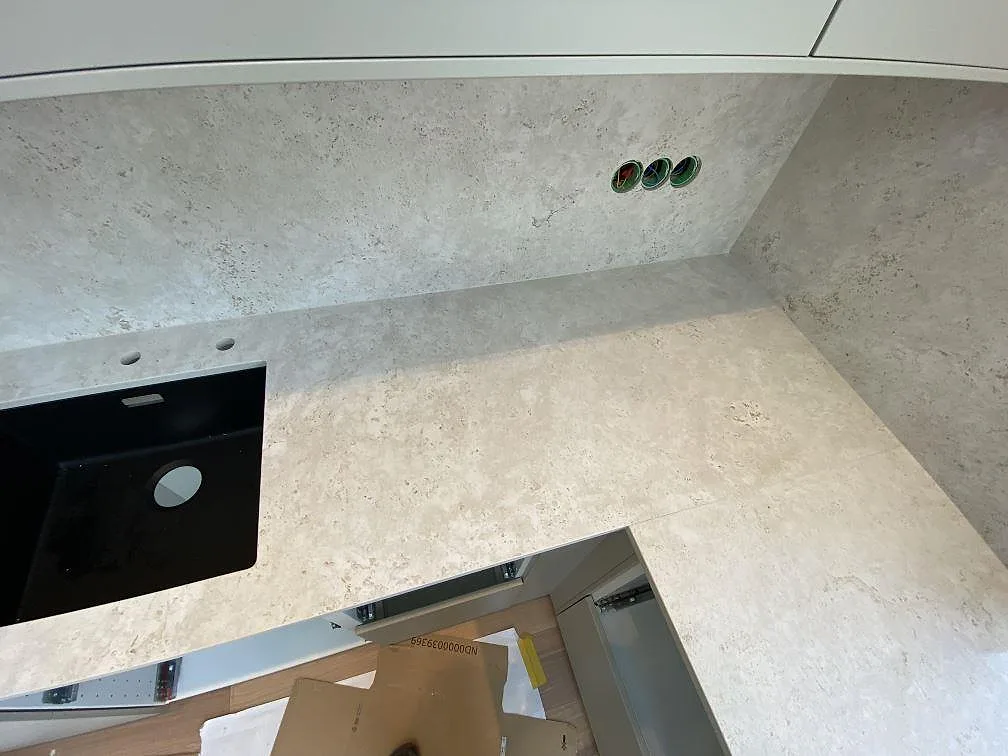 Køkkenbordplade i Dekton Tk05 Sabbia, Malmö – billede 6