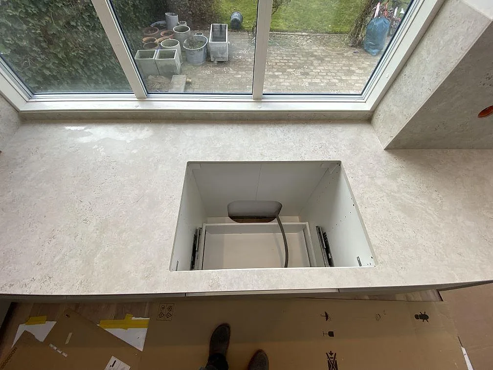 Køkkenbordplade i Dekton Tk05 Sabbia, Malmö – billede 2