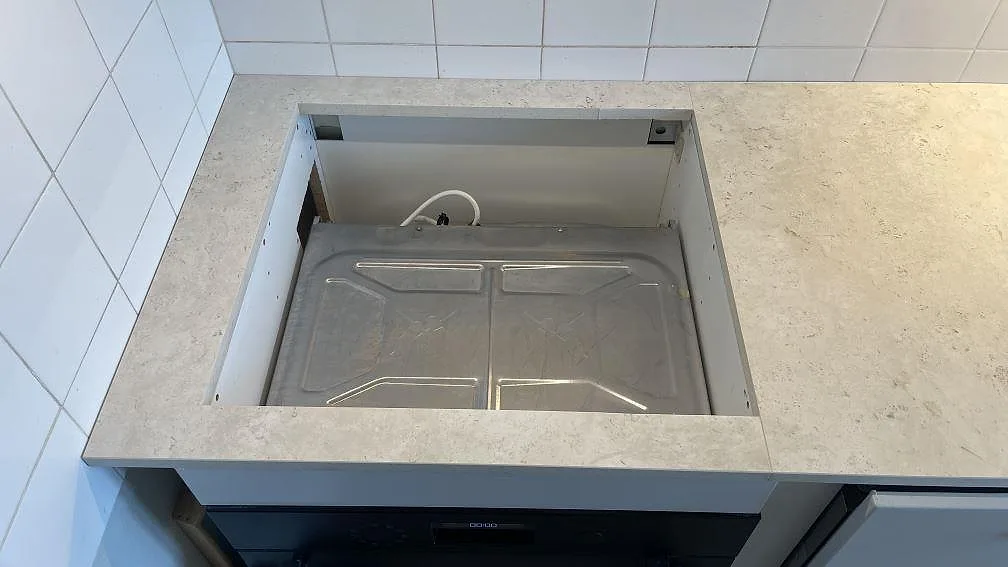 Køkkenbordplade i Dekton Tk05 Sabbia, Malmö – billede 5