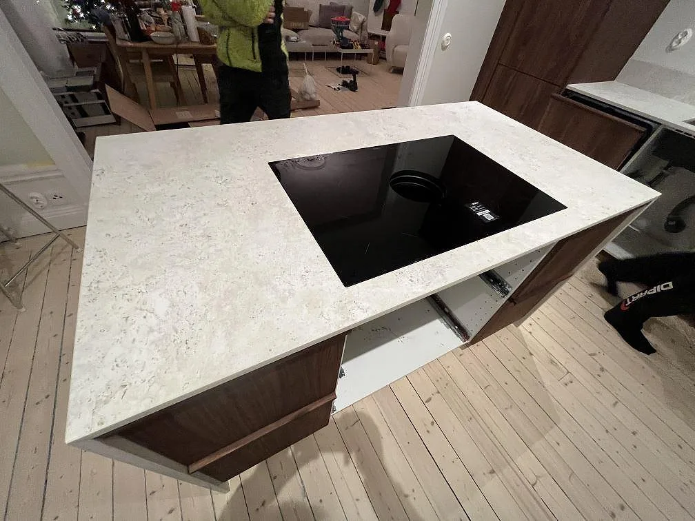 Køkkenbordplade i Dekton TK05 Sabbia, Stockholm – billede 2