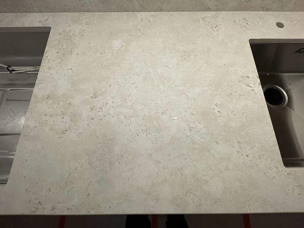 Køkkenbordplade i Dekton TK05 Sabbia, Stockholm – billede 2