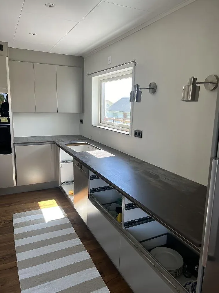 Køkkenbordplade i Dekton Trilium, Hasslö – billede 2