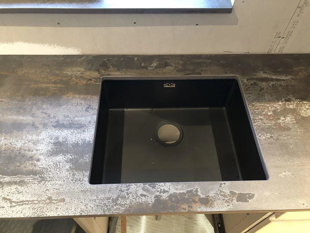 Køkkenbordplade i Dekton Trilium, Jonstorp – billede 2