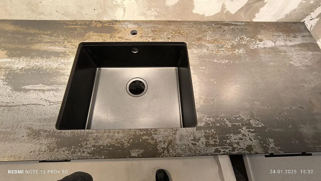 Køkkenbordplade i Dekton Trilium, Solna – billede 3