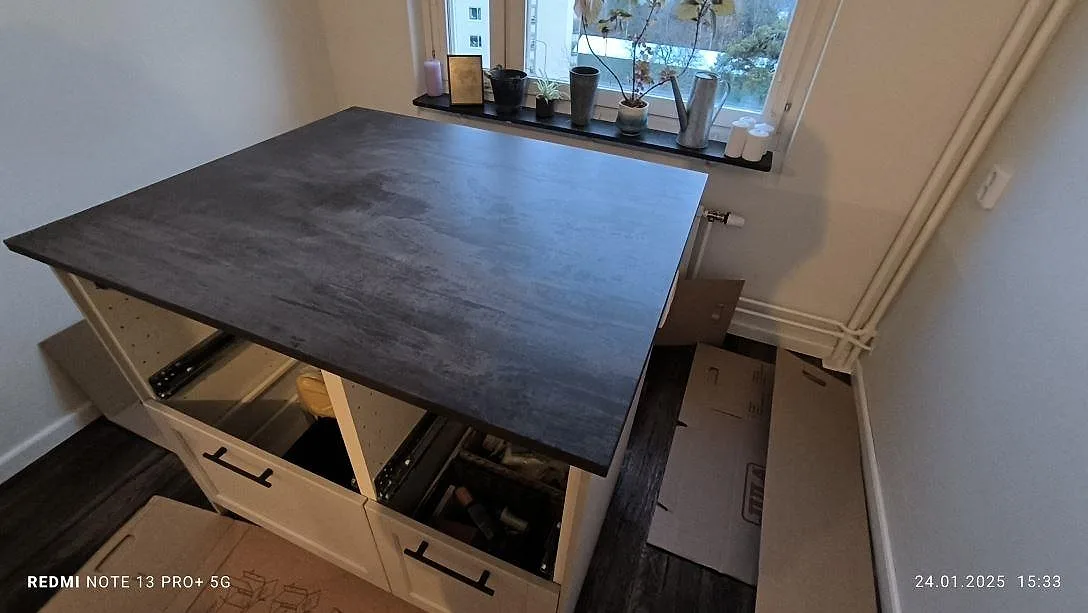 Køkkenbordplade i Dekton Trilium, Solna – billede 2