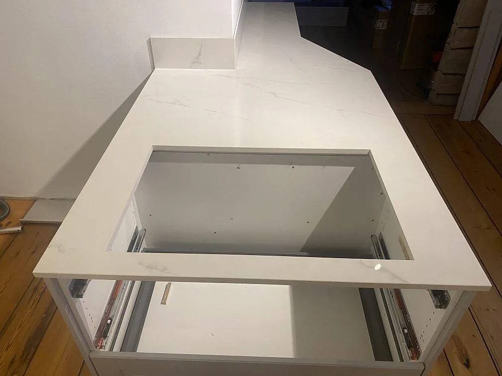 Køkkenbordplade i Dekton Tundra 19, Åsa – billede 4
