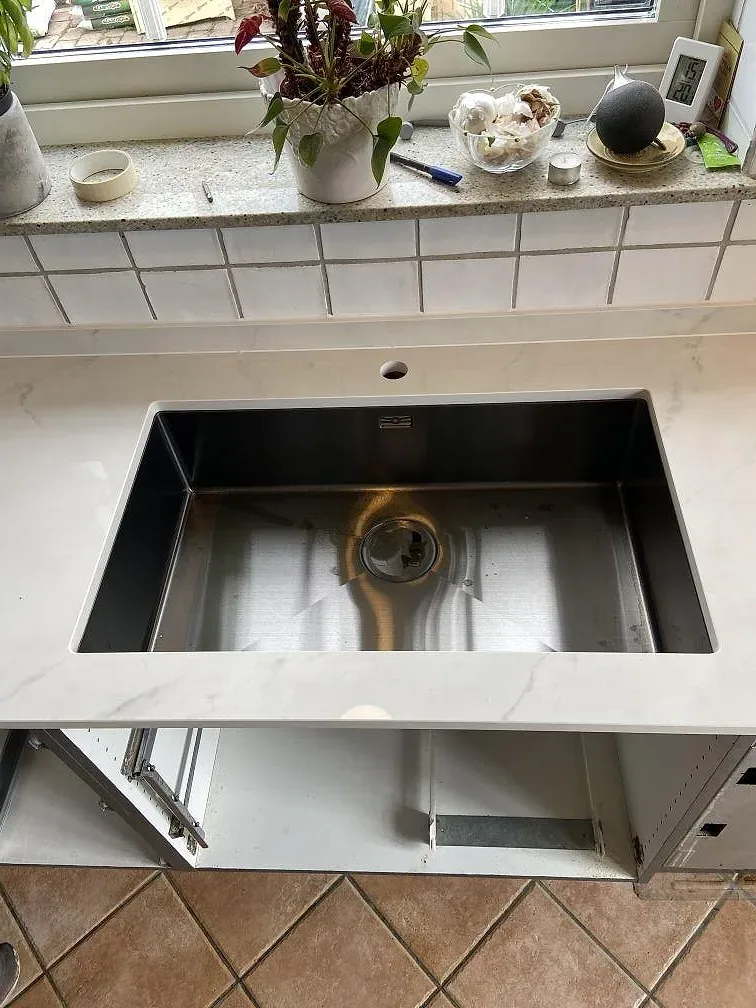Køkkenbordplade i Dekton Tundra 19, Löddeköpinge – billede 4