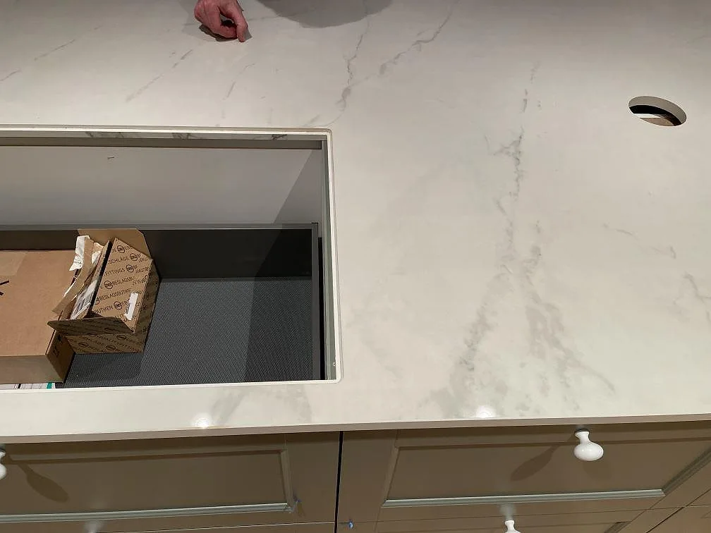 Køkkenbordplade i Dekton Tundra, Trelleborg – billede 8