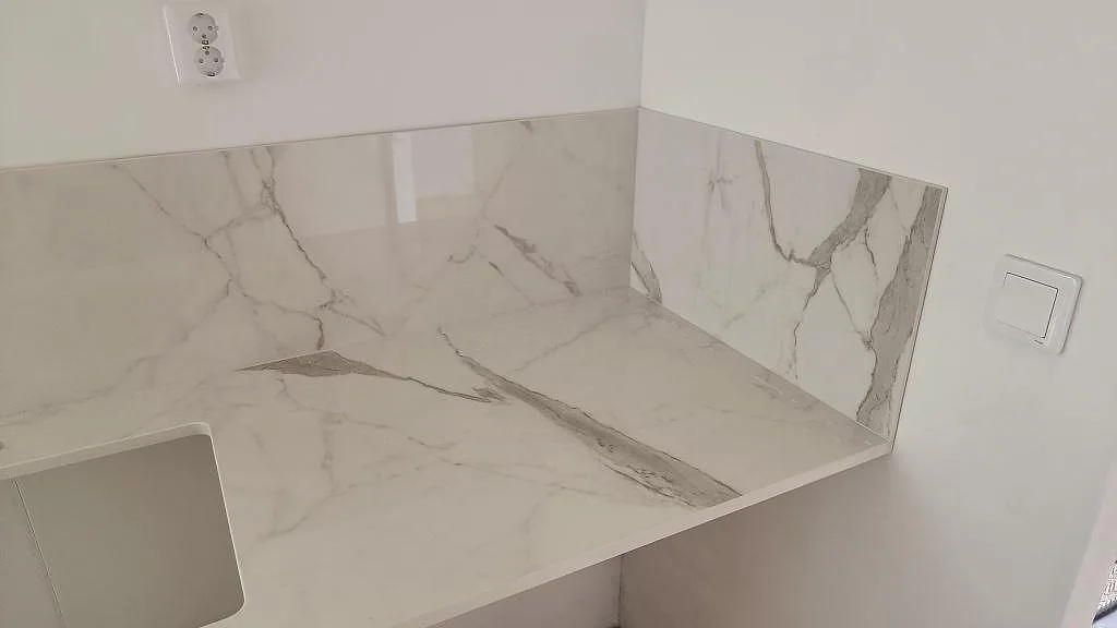 Køkkenbordplade i Dekton Vigil, Smygehamn – billede 6