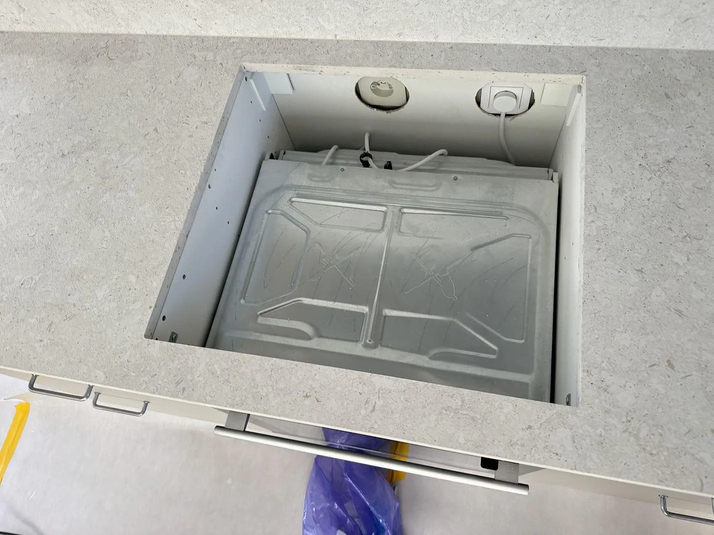 Køkkenbordplade i Dekton VK01 Nebbia, Bjärred – billede 8
